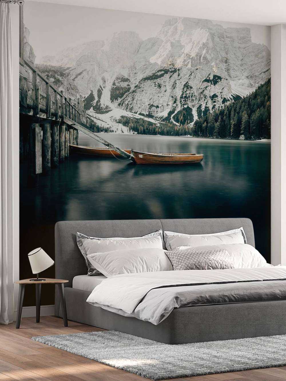 Un lago ghiacciato di Braises