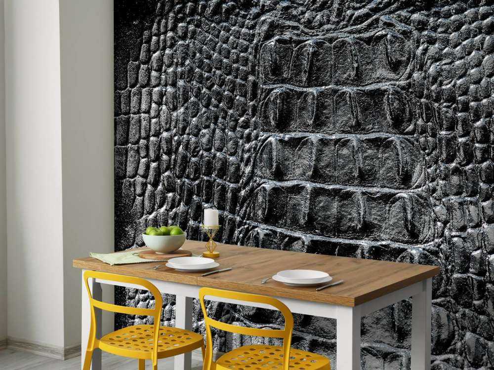 Pelle di coccodrillo in nero