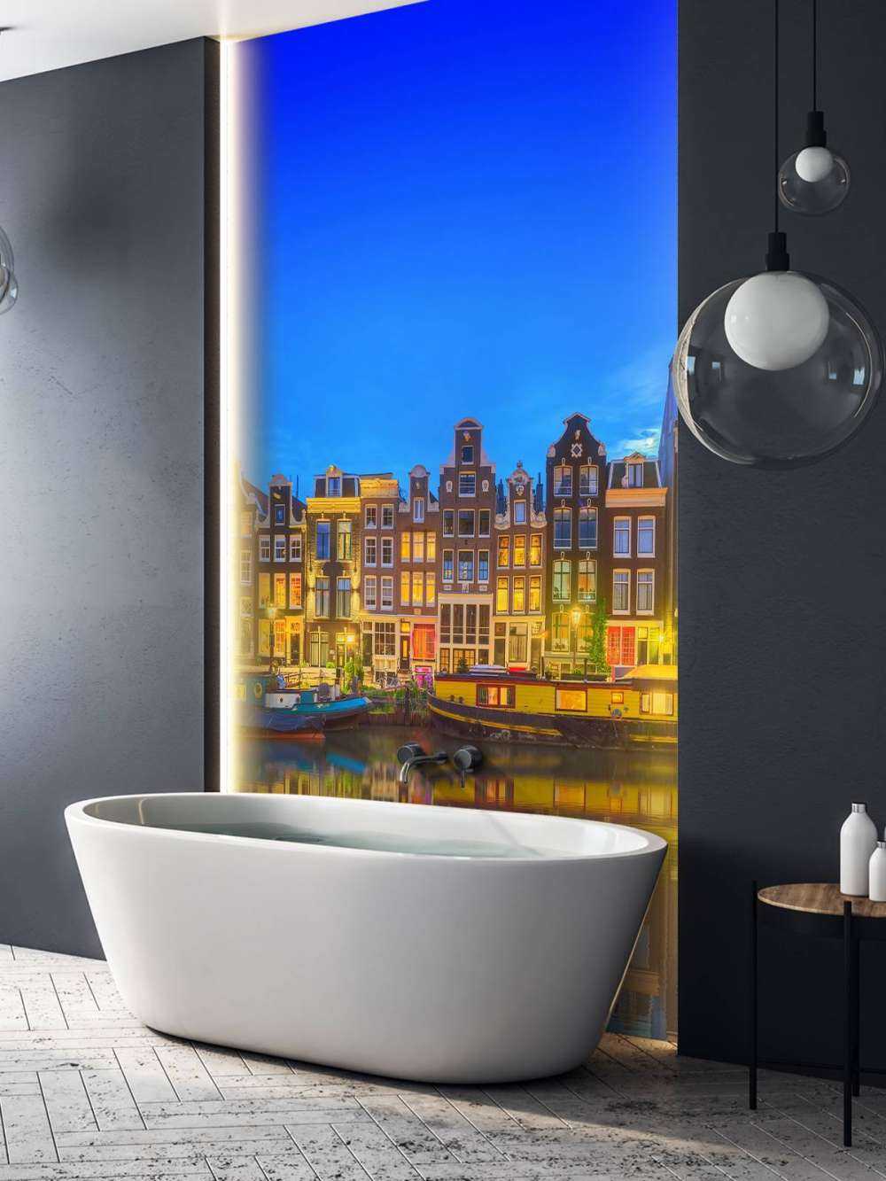 Canale di Amsterdam di notte