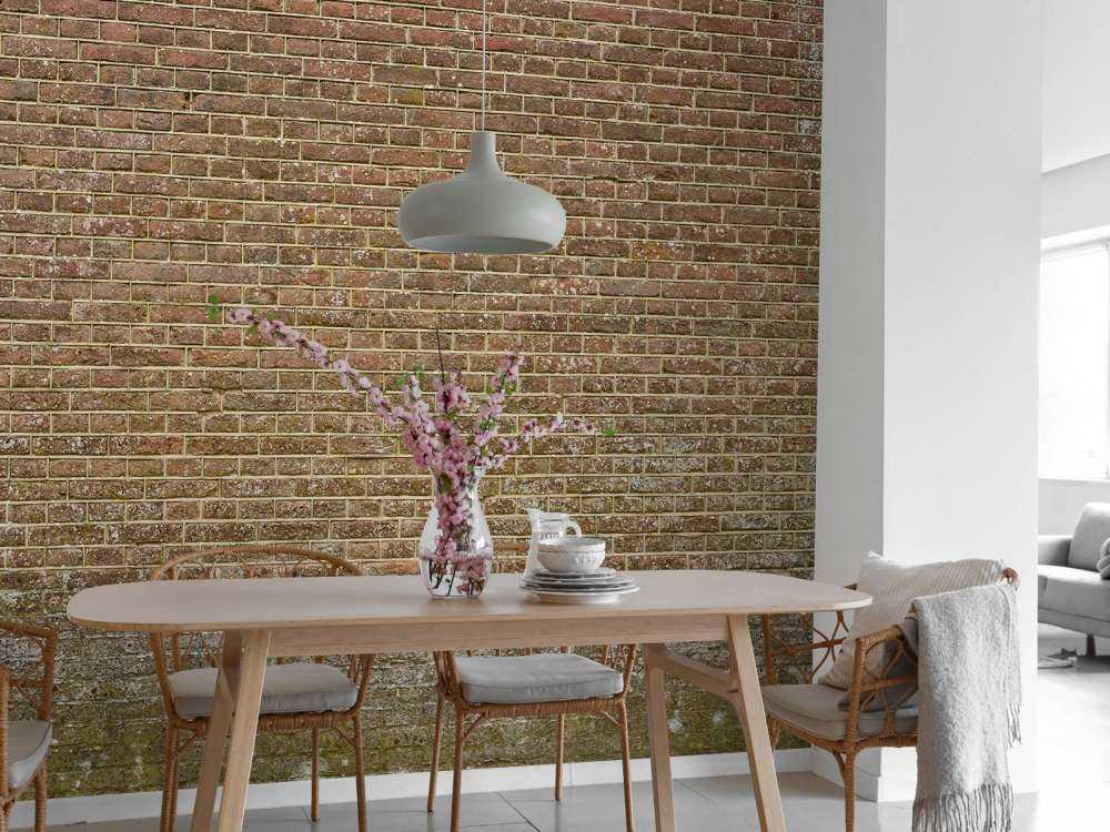 Muro di pietra con giunti stretti