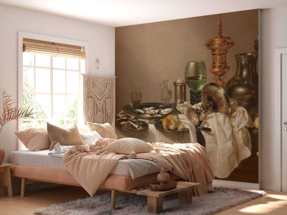  Natura morta con calice dorato