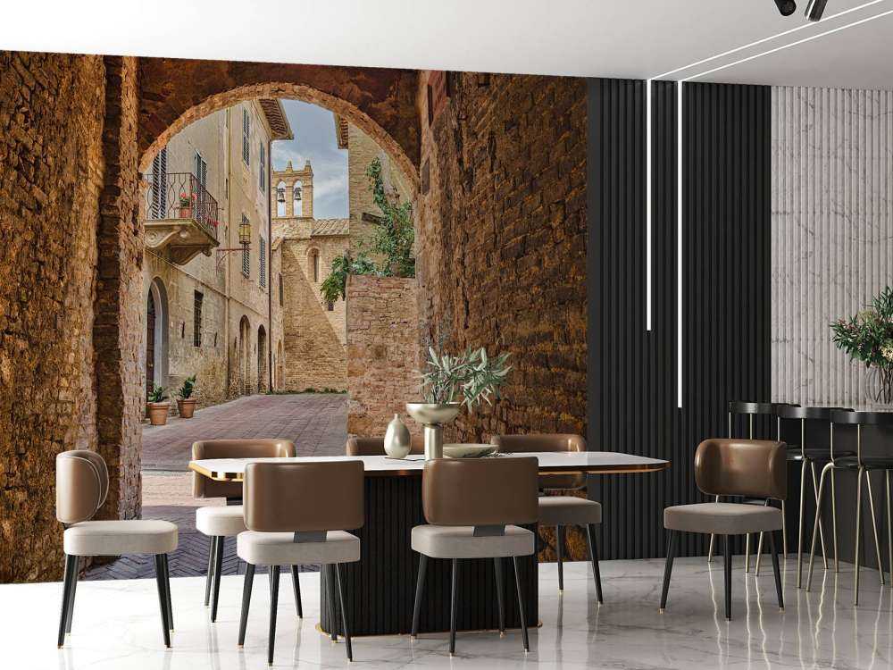 Piccola strada con arco