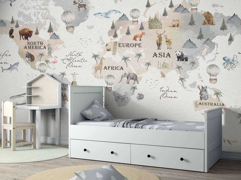 Mappa del mondo con diversi animali