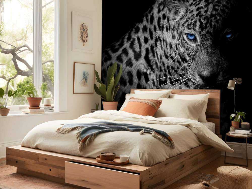 Leopardo su sfondo nero