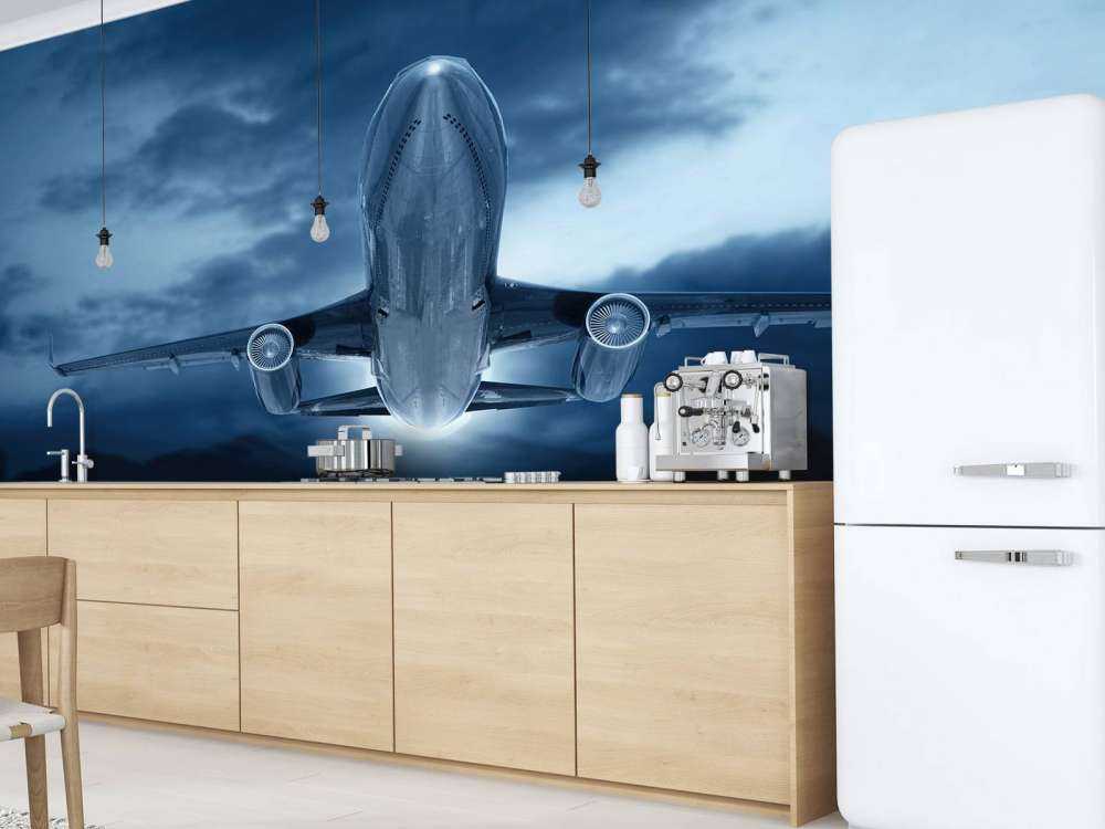 Piano ascendente con cielo scuro