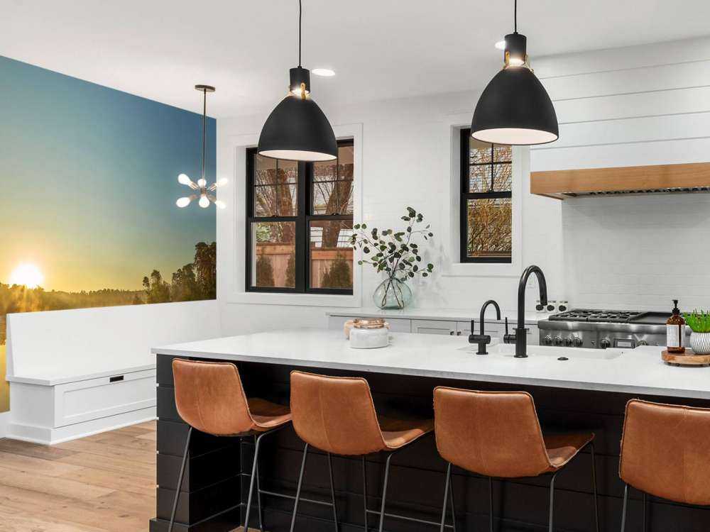 L'alba al lago forestale