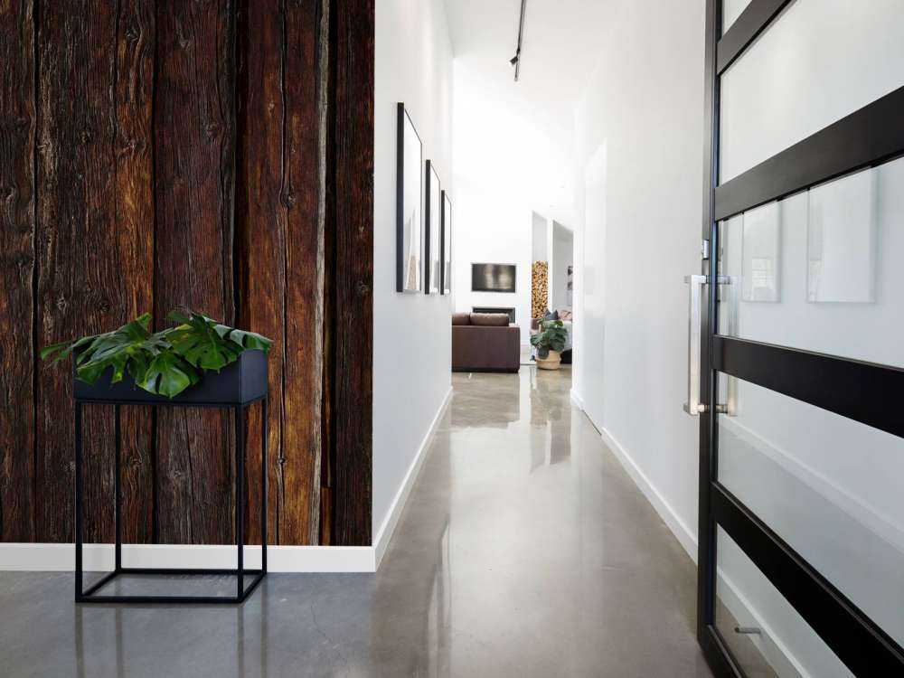 Legno scuro bruciato