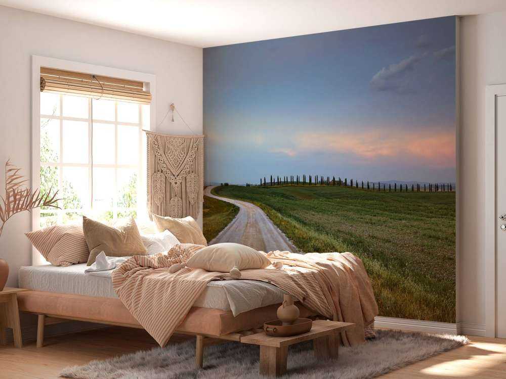 Strada attraverso la campagna italiana