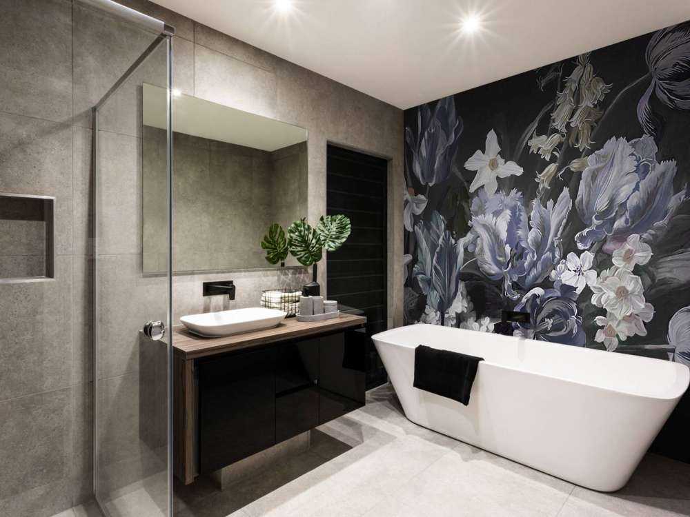 Bouquet con peonie blu