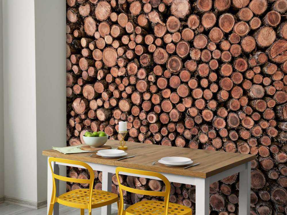 Grande mucchio di tronchi