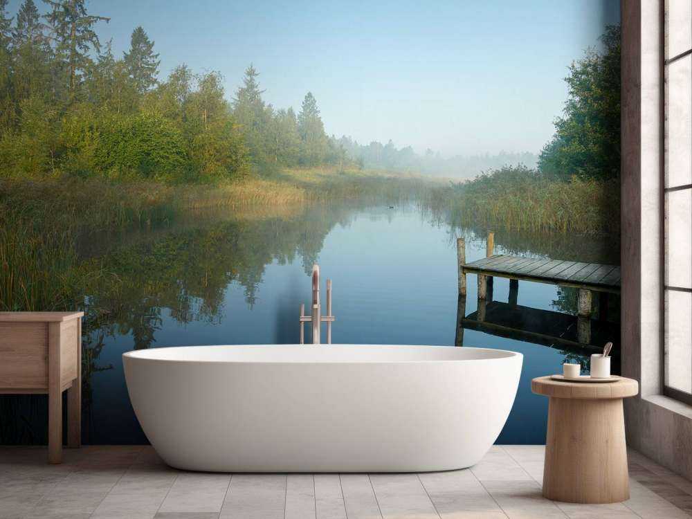 Ponteggi di legno nella foresta