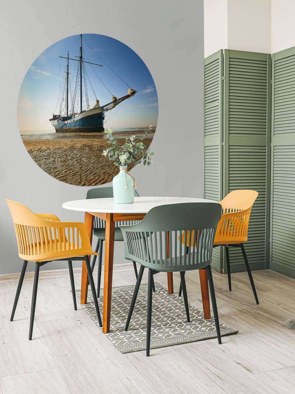 Nave sulle distese di fango