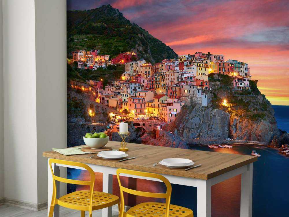 La città italiana al tramonto