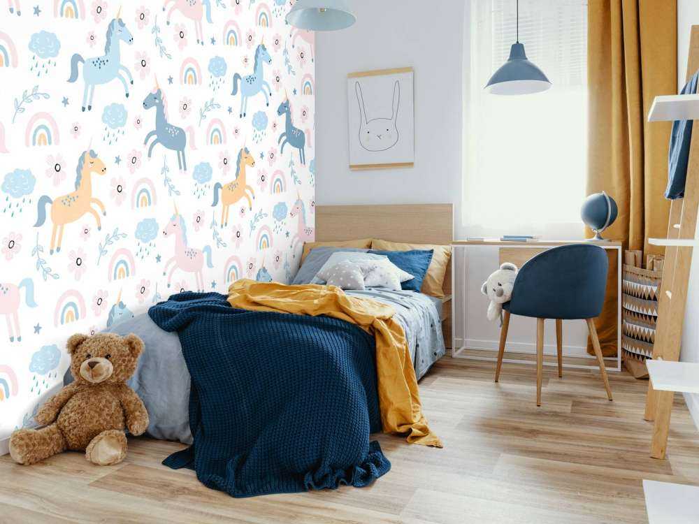 Unicorno con arcobaleno