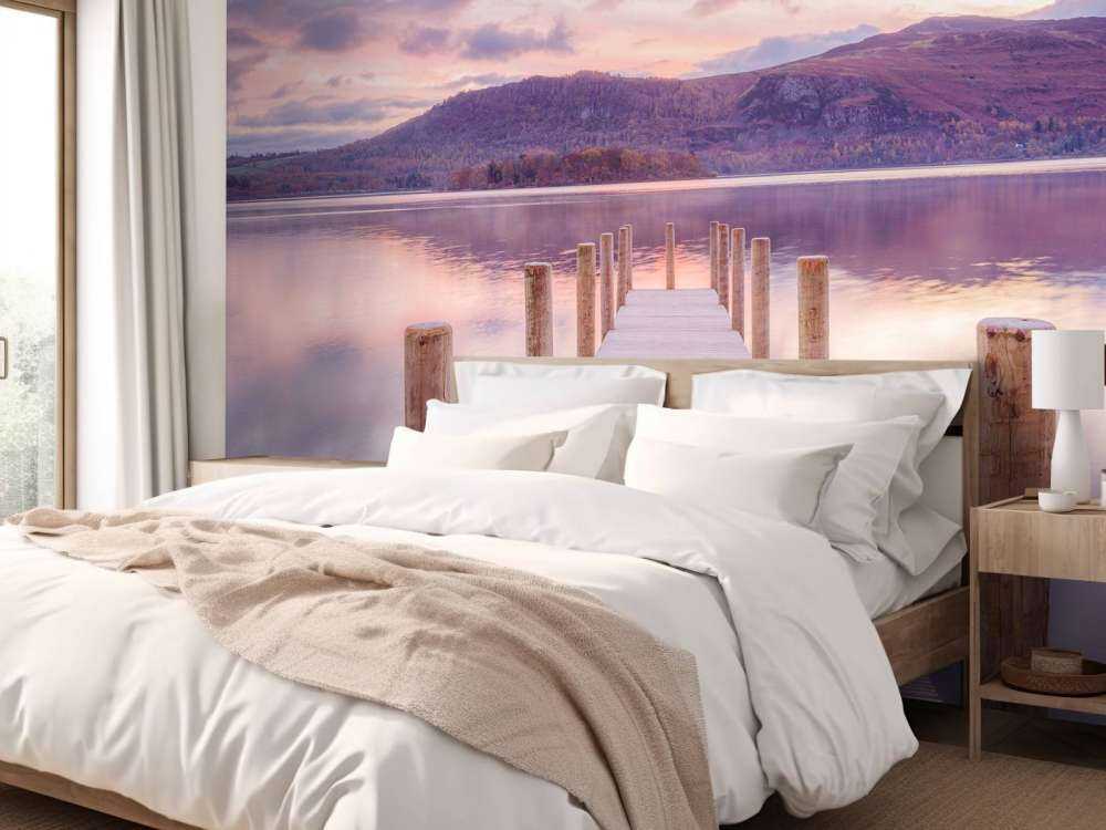 Molo di legno al tramonto