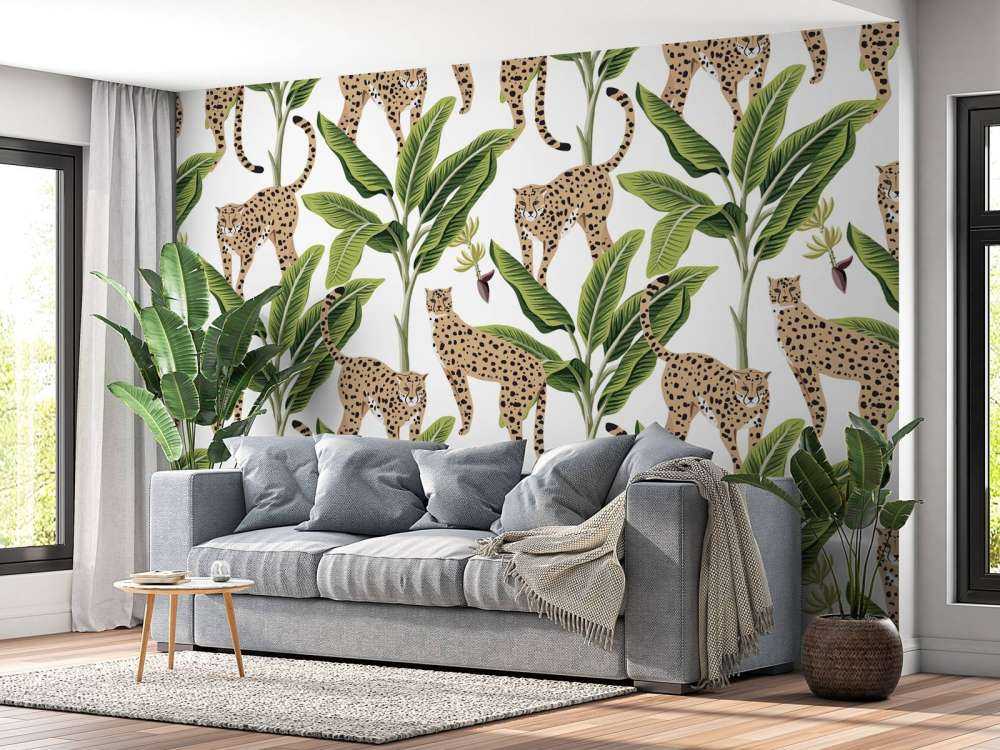 Ghepardo tra gli alberi