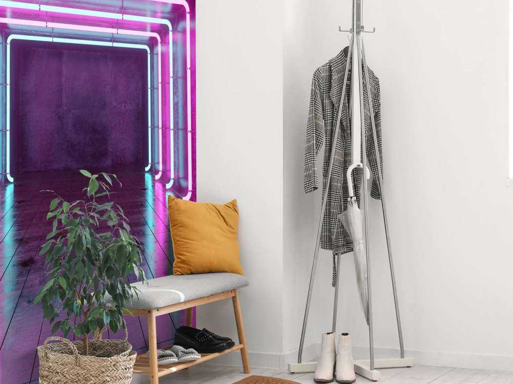 Stanza di cemento con luci al neon