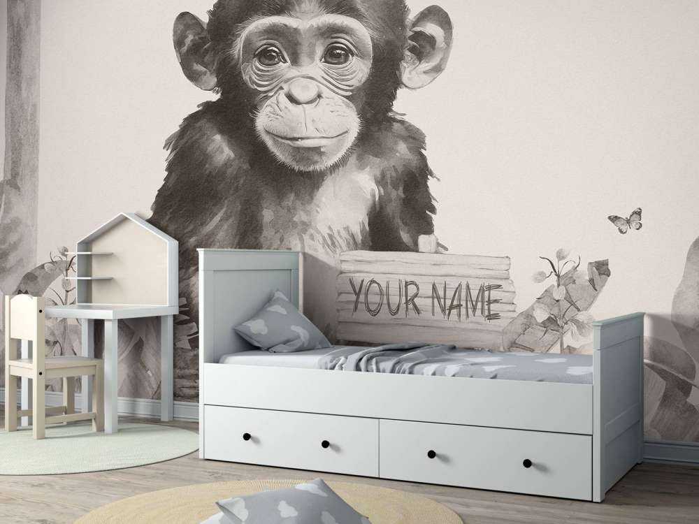 Baby scimpanzé nella giungla beige