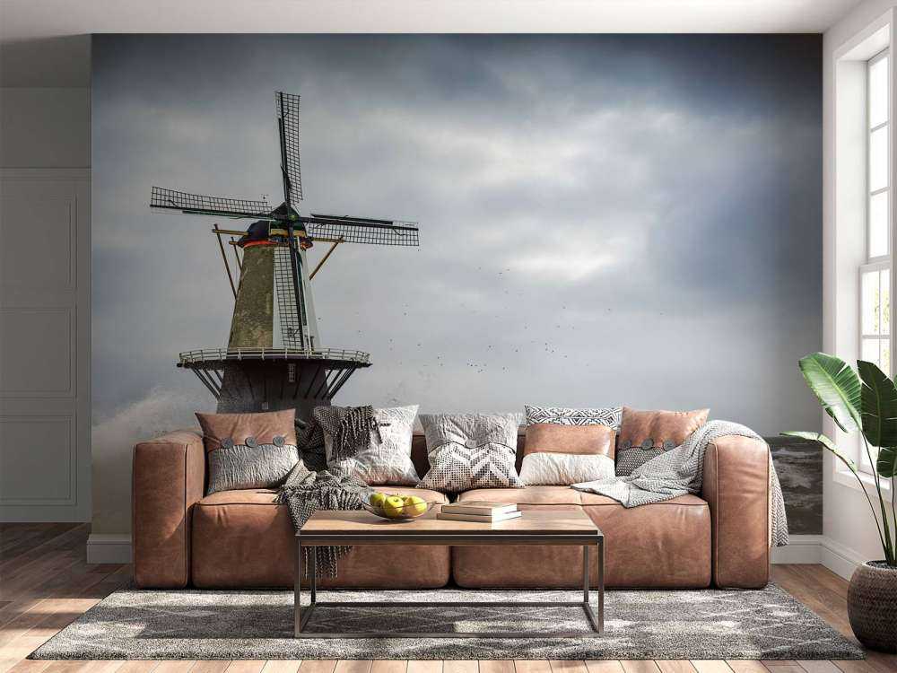 Mulino con onde di tempesta