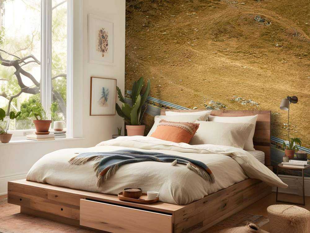 Audi R8 su una solitaria strada di montagna