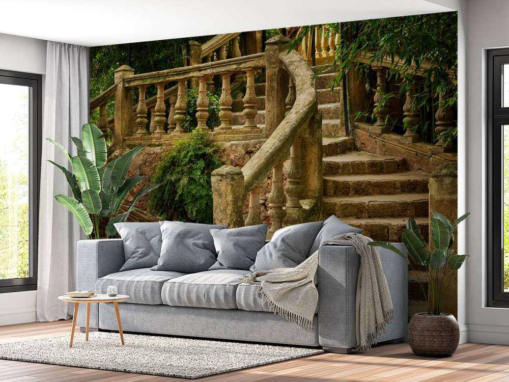 Vecchie scale in alto