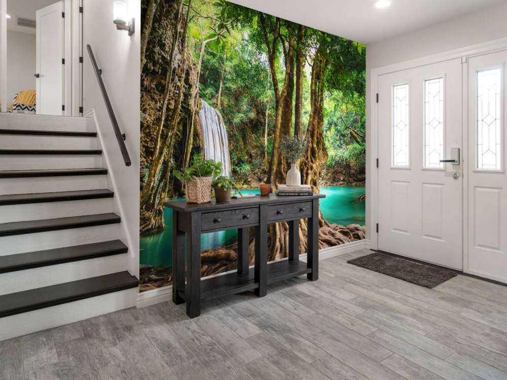 Cascata nella giungla tropicale