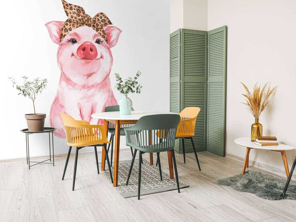 Divertente porcellino con una bandana