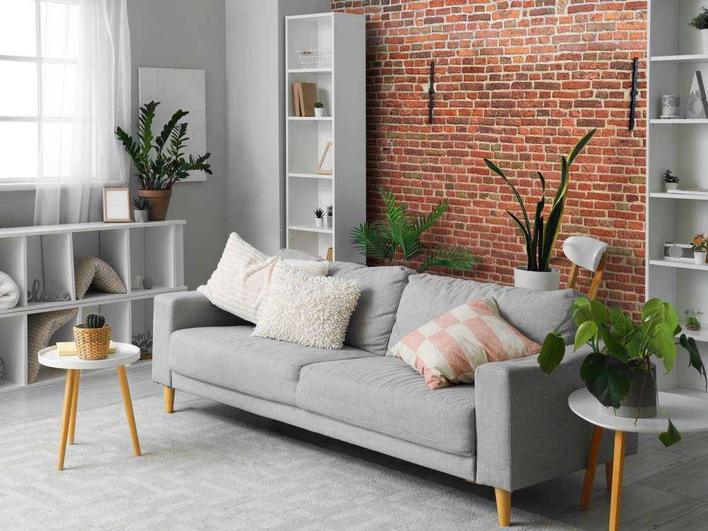 Muro cittadino con tasselli a muro