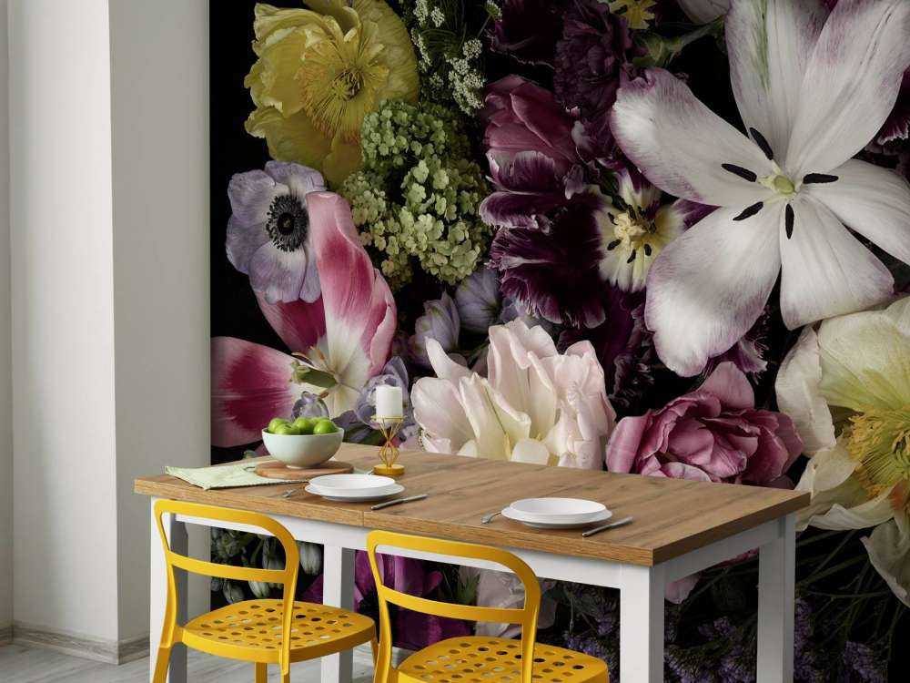 Fiori colorati scuri