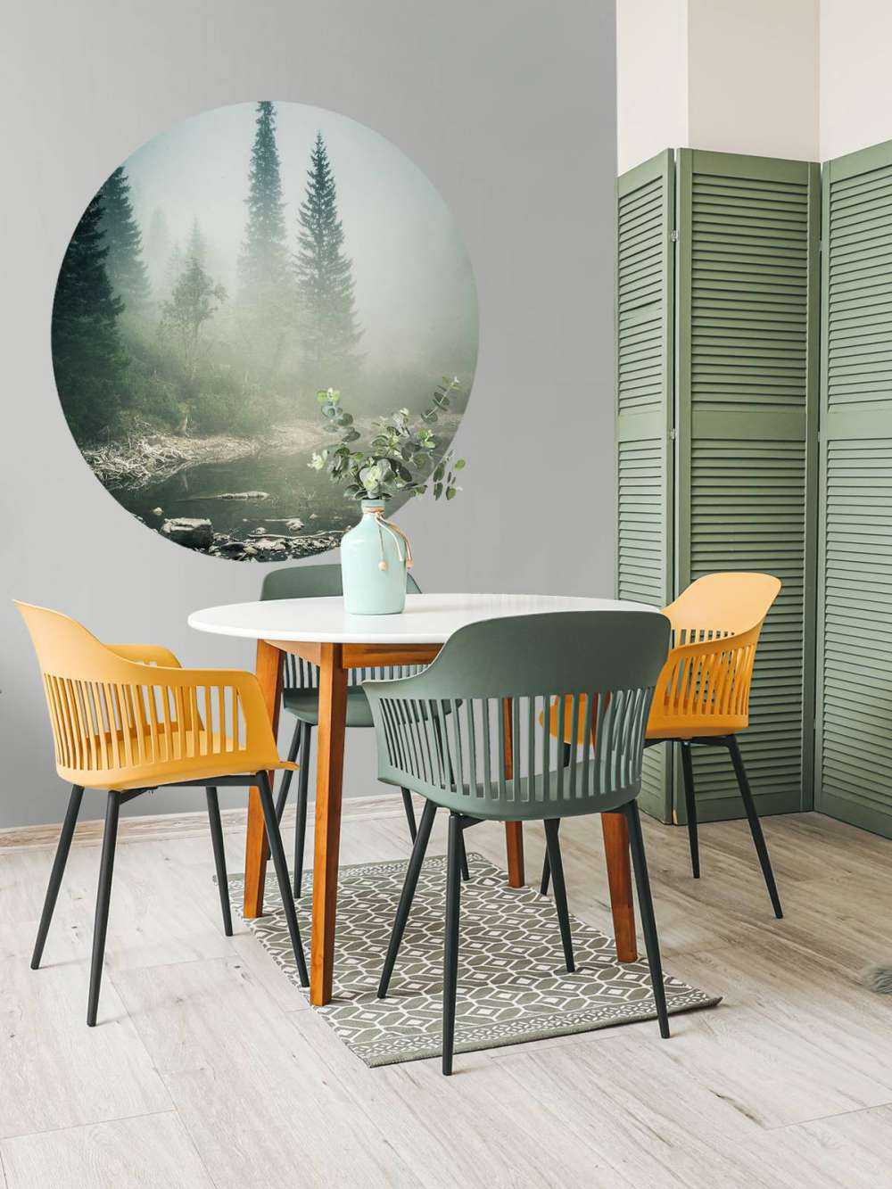 Un bellissimo lago di montagna