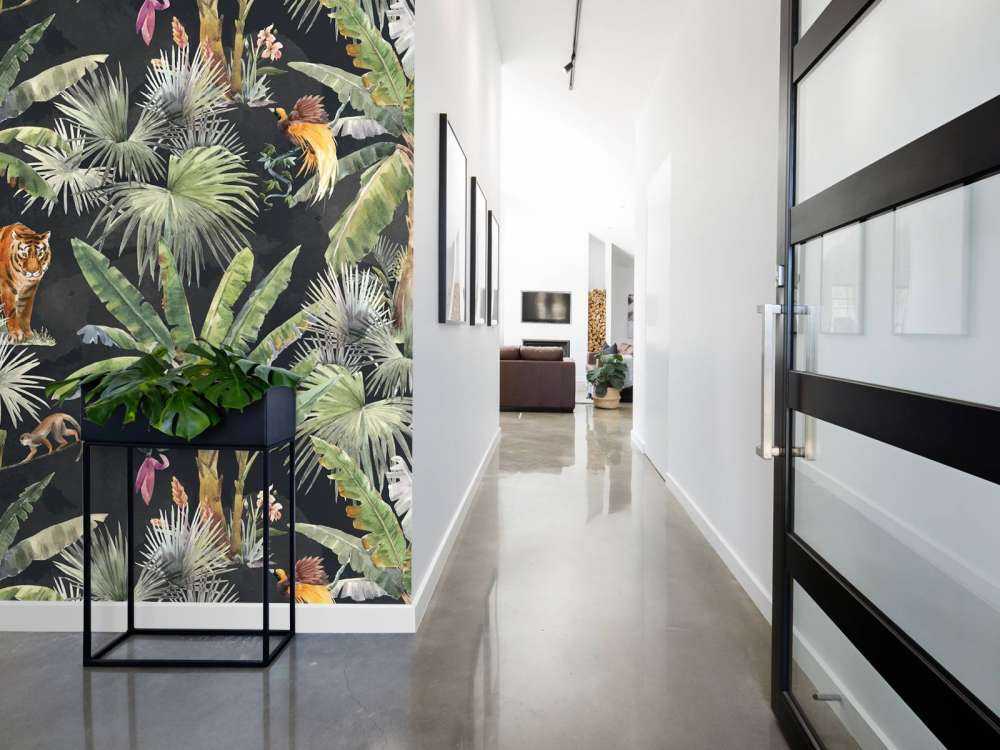 Palme e animali della giungla