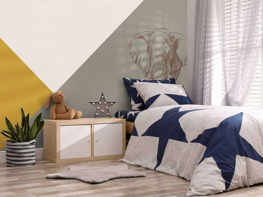 Triangoli in giallo ocra e verde ocra con elefante