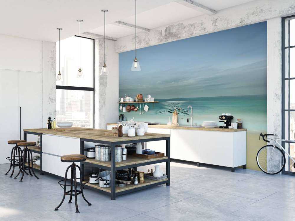 Mare calmo con gabbiani