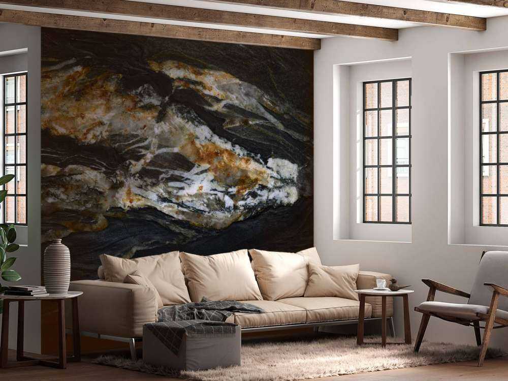 Marmo nero con rilievo