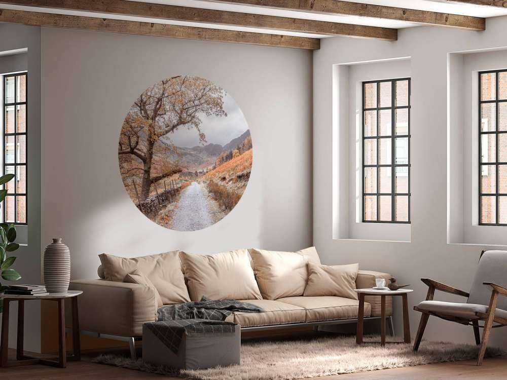 Sentiero tra le montagne