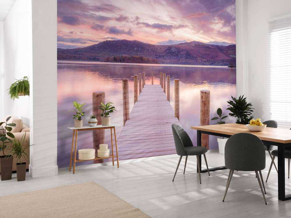 Molo di legno al tramonto