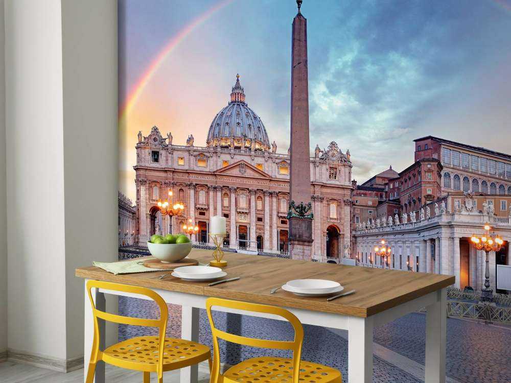 Piazza San Pietro con arcobaleno