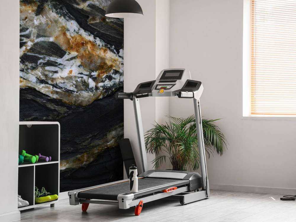 Marmo nero con rilievo