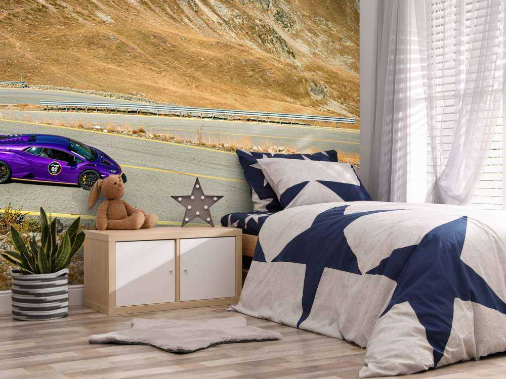 Lamborghini Huracán su una strada di montagna