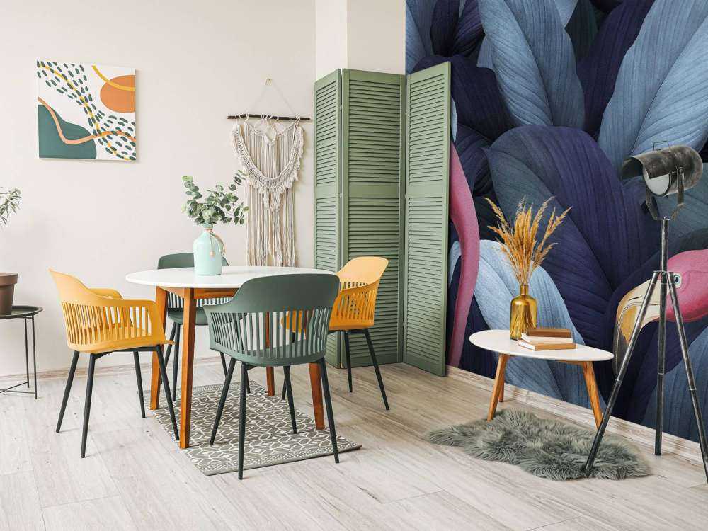 Fenicotteri con foglie