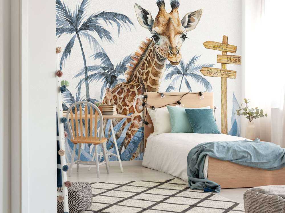 Baby giraffa nella giungla blu