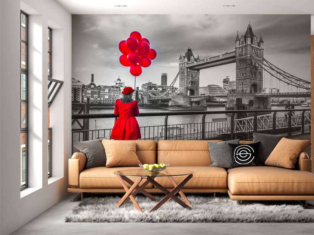 Donna al ponte della Torre