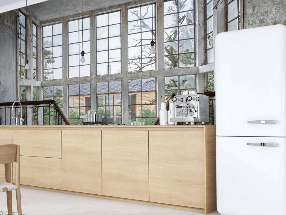 Scale in un edificio abbandonato