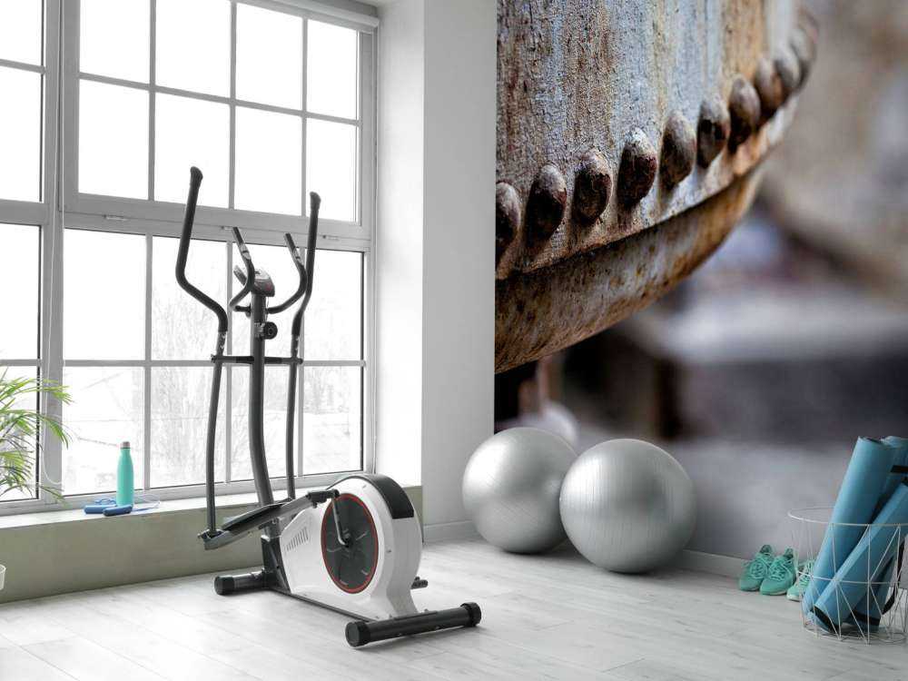 Dettaglio di una caldaia a vapore arrugginita