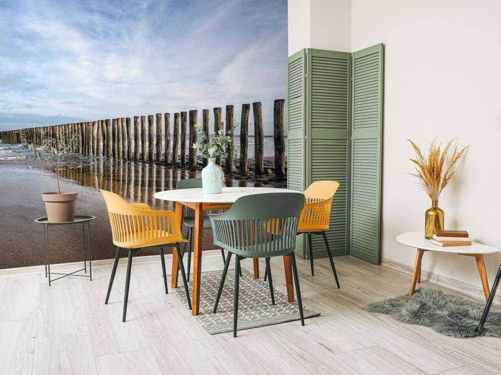 Diga foranea in legno sulla costa nei pressi di Cadzand-bad - NL