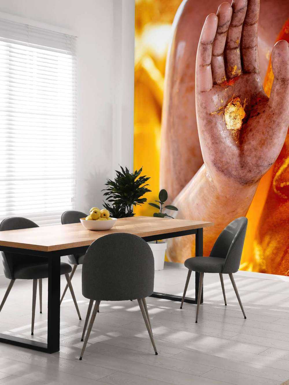 Palma con placca d'oro Complesso di templi di Bangkok (Thailandia)  