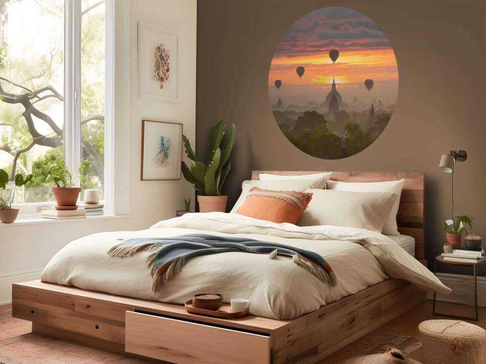 Bagan balloons flying over the ancient temples