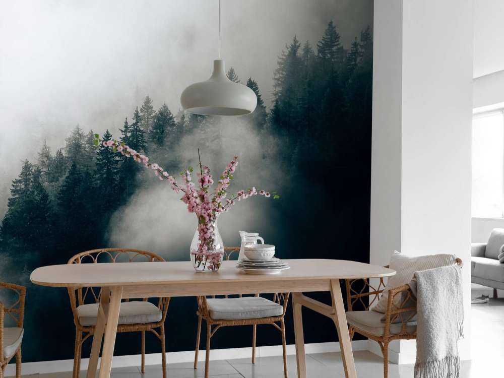 Mattina nebbiosa sulle Alpi