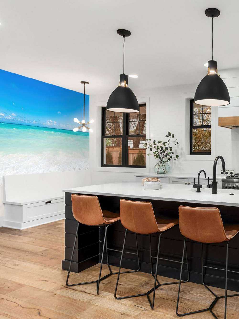 Spiaggia bianca e onde