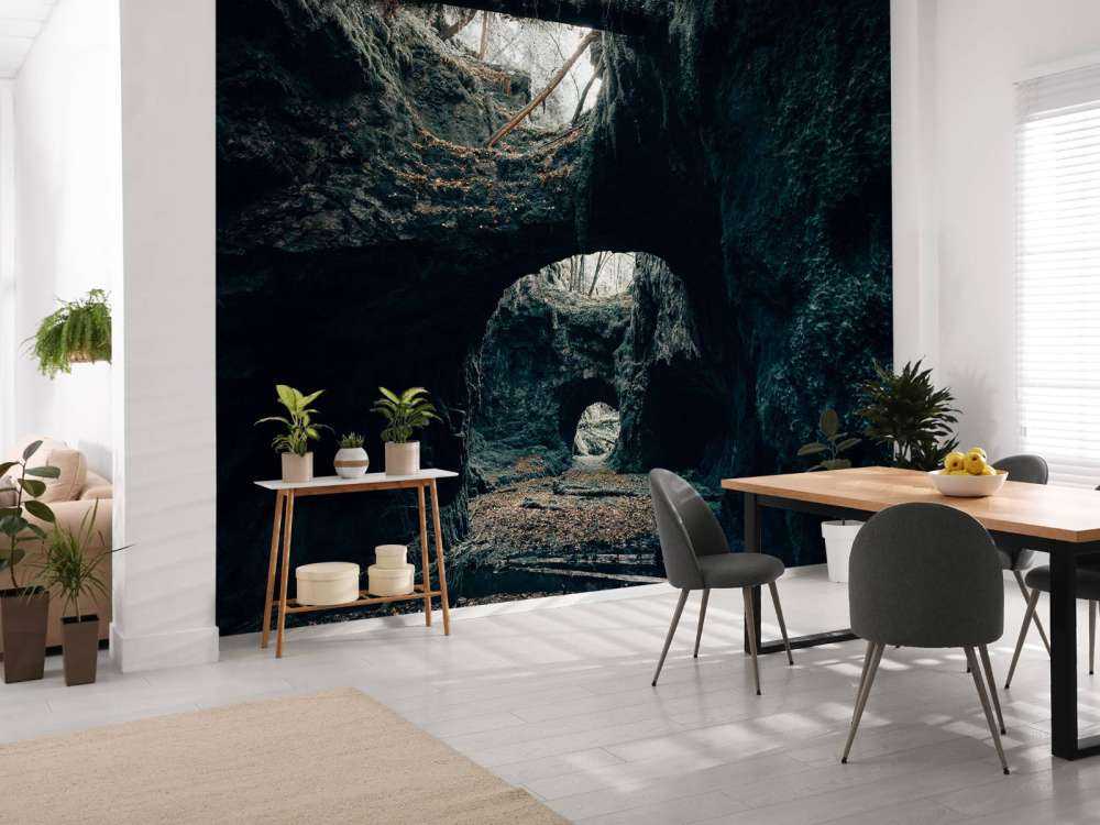 Vecchie miniere di ferro recuperate dalla natura